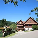 Kasimir Hof *