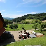 Kasimir Hof * Seebach